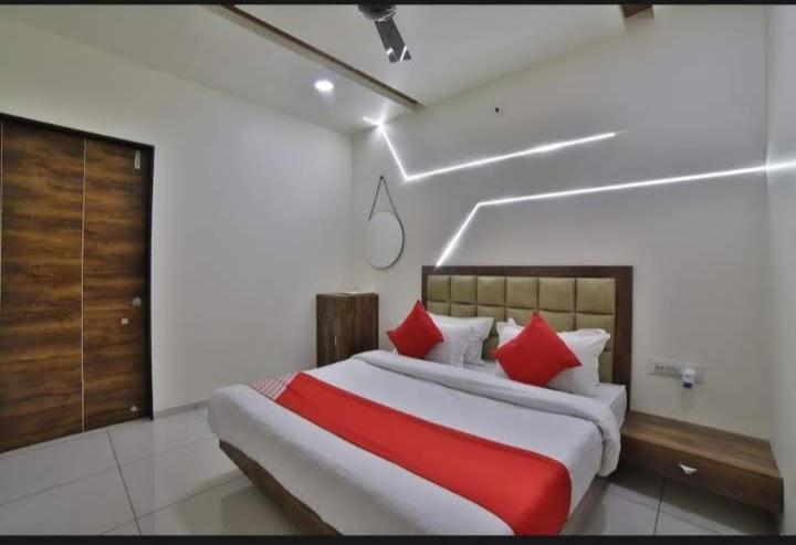 Hotel Kailash Virpur Экстерьер фото